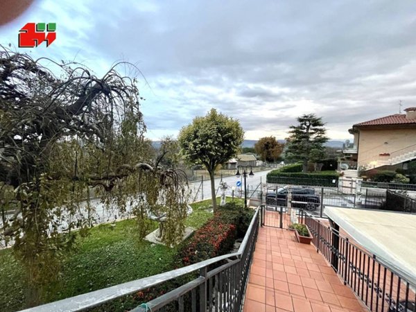casa indipendente in vendita a Montecassiano