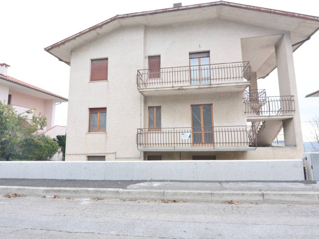 appartamento in vendita a Montecassiano