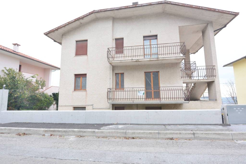 appartamento in vendita a Montecassiano