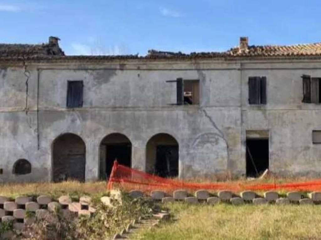 casa indipendente in vendita a Montecassiano