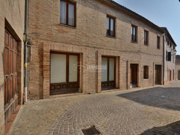 casa indipendente in vendita a Montecassiano