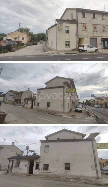 casa indipendente in vendita a Montecassiano in zona Sant'Egidio