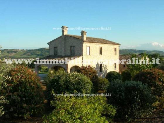 casa indipendente in vendita a Montecassiano