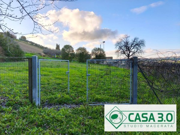 casa indipendente in vendita a Montecassiano