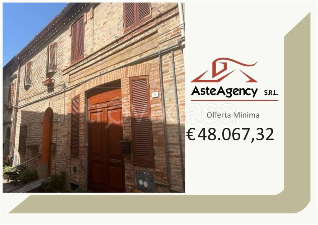 casa indipendente in vendita a Montecassiano