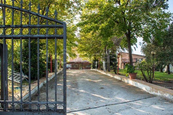 casa indipendente in vendita a Montecassiano