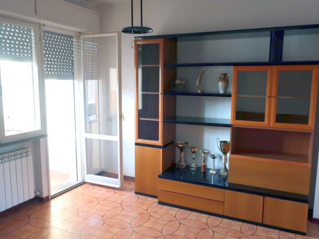 appartamento in vendita a Montecassiano in zona Sambucheto