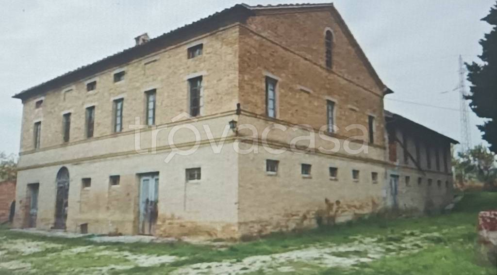 casa indipendente in vendita a Montecassiano in zona Valle Cascia