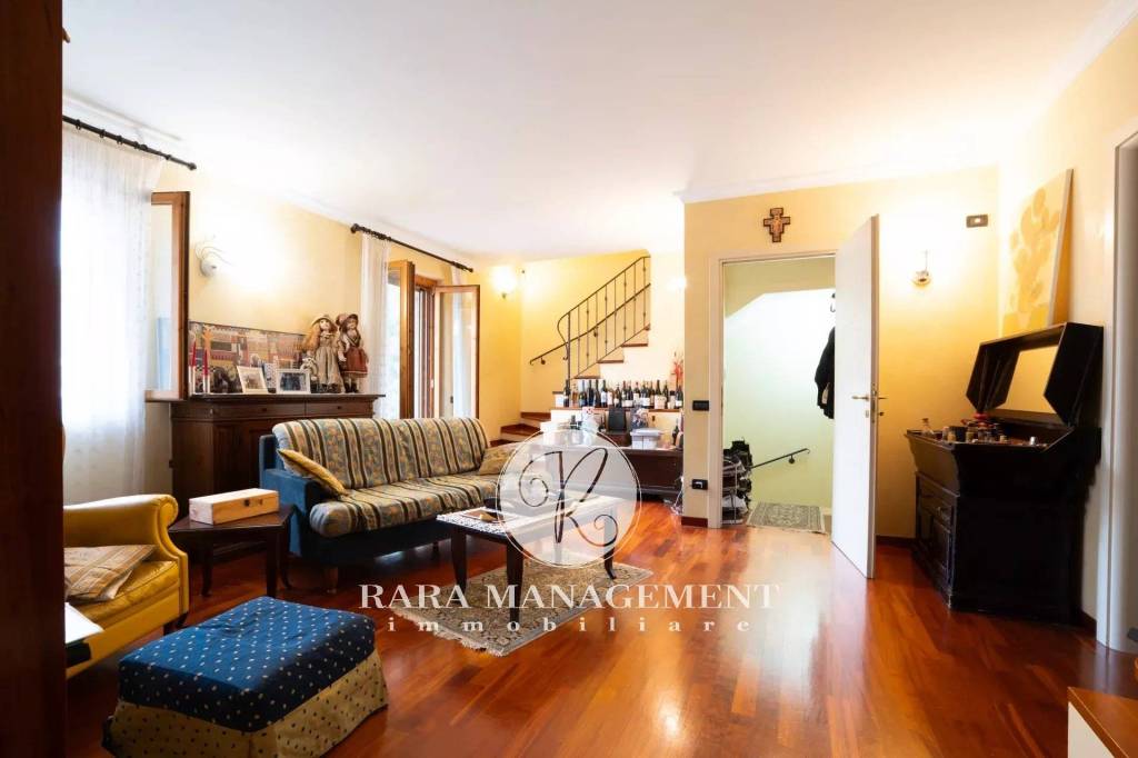 casa indipendente in vendita a Montecassiano