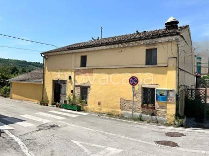 casa indipendente in vendita a Montecassiano in zona Sant'Egidio
