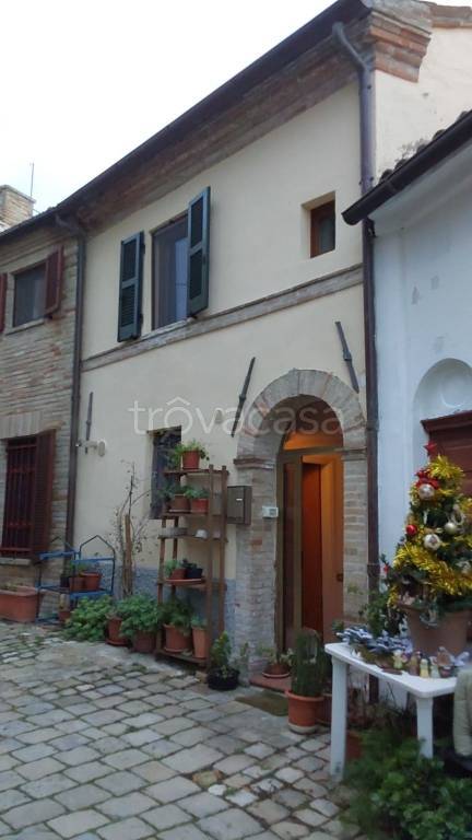 casa indipendente in vendita a Montecassiano