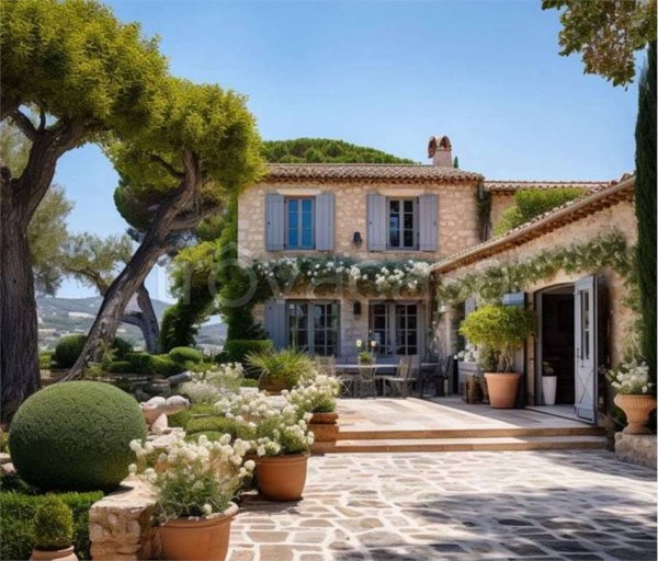 casa indipendente in vendita a Montecassiano