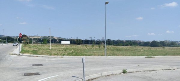 casa indipendente in vendita a Montecassiano