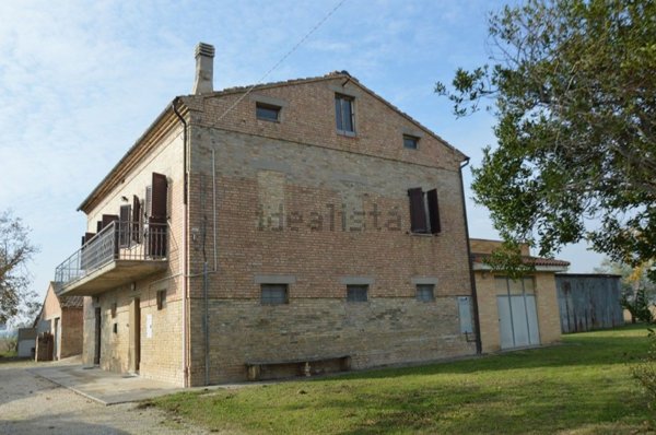 casa indipendente in vendita a Montecassiano in zona Sant'Egidio