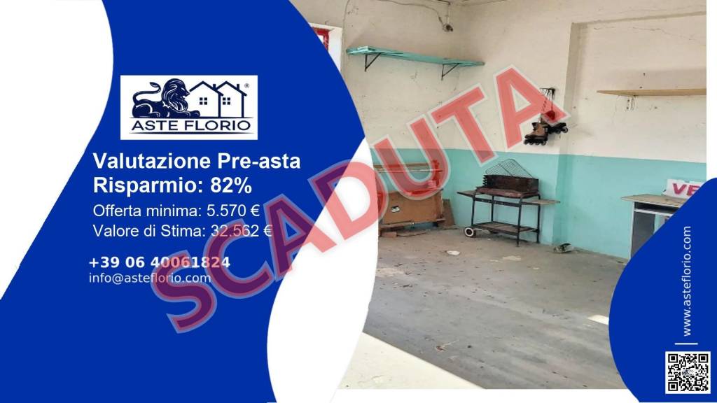 locale commerciale in vendita a Montecassiano