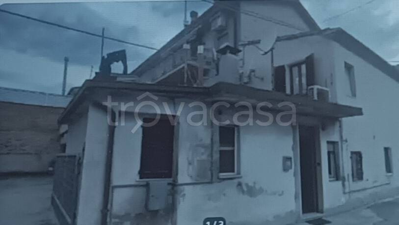 casa indipendente in vendita a Montecassiano in zona Sant'Egidio