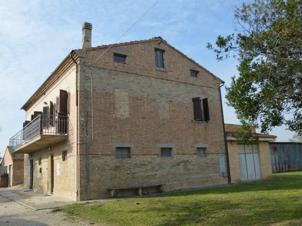 casa indipendente in vendita a Montecassiano in zona Sant'Egidio