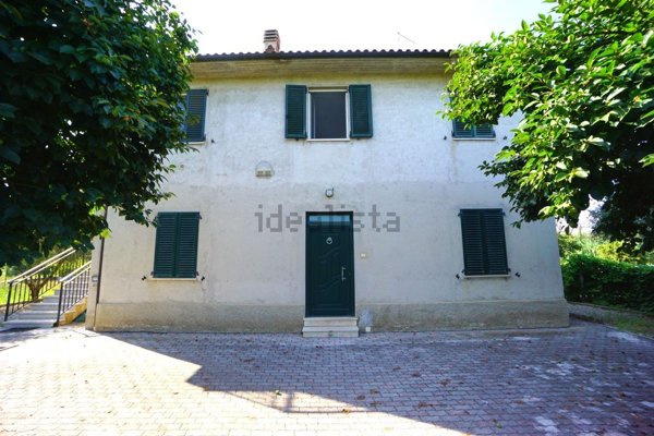 casa indipendente in vendita a Montecassiano