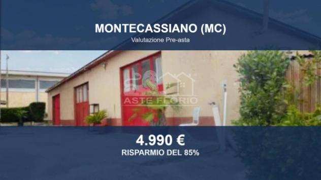 locale commerciale in vendita a Montecassiano