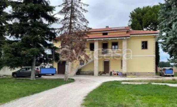 appartamento in vendita a Montecassiano in zona Valle Cascia