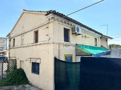 casa indipendente in vendita a Montecassiano in zona Sant'Egidio
