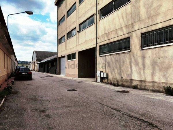 casa indipendente in vendita a Montecassiano in zona Sant'Egidio