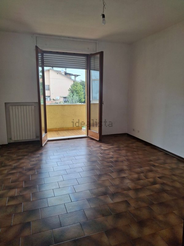 appartamento in vendita a Montecosaro in zona Borgo Stazione