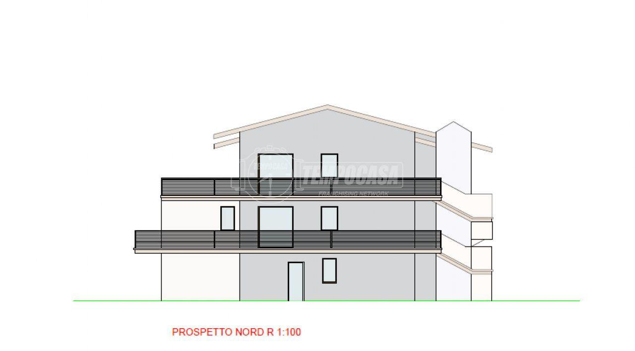 appartamento in vendita a Montecosaro in zona Borgo Stazione