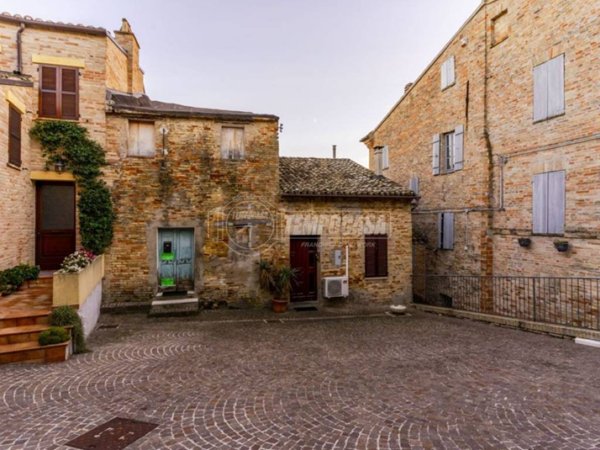 appartamento in vendita a Montecosaro
