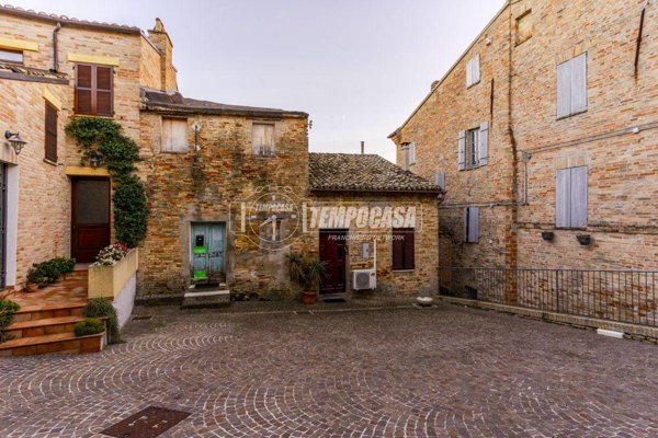 appartamento in vendita a Montecosaro
