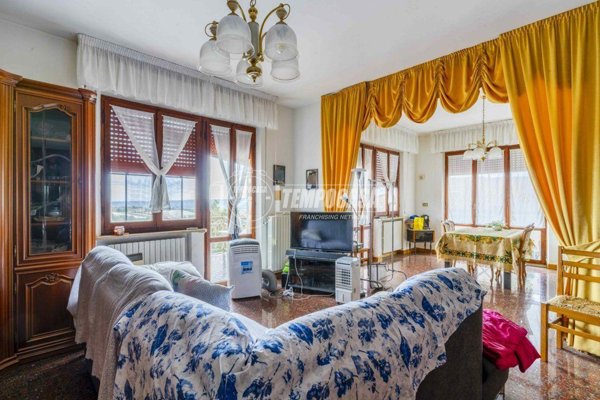 appartamento in vendita a Montecosaro