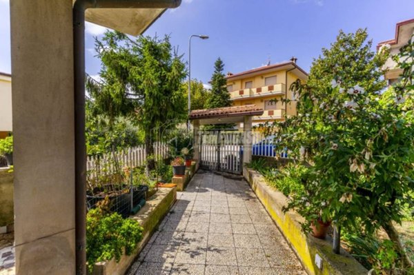 appartamento in vendita a Montecosaro