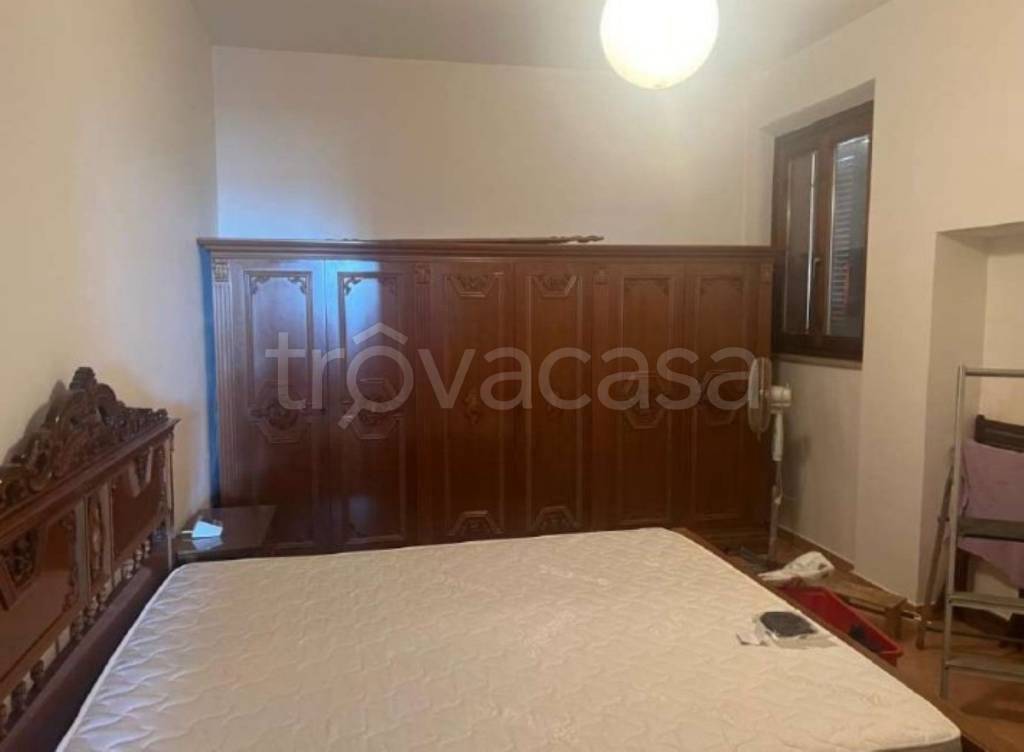 locale di sgombero in vendita a Montecosaro