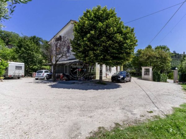 appartamento in vendita a Montecosaro