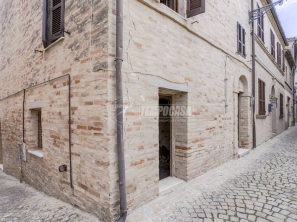casa indipendente in vendita a Montecosaro