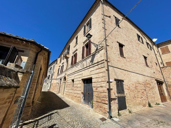 appartamento in vendita a Montecosaro
