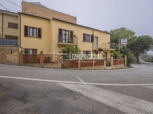 appartamento in vendita a Montecosaro