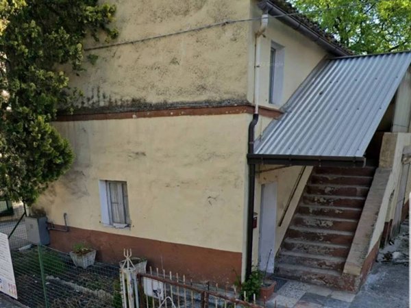 casa indipendente in vendita a Montecosaro in zona Borgo Stazione