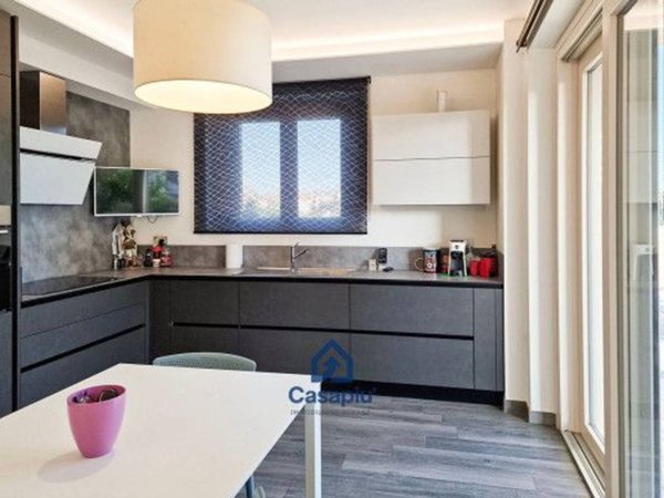 appartamento in vendita a Montecosaro in zona Borgo Stazione