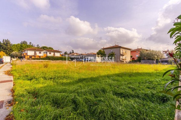 appartamento in vendita a Montecosaro