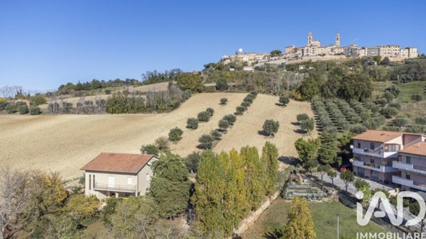casa indipendente in vendita a Montecosaro in zona Borgo Stazione