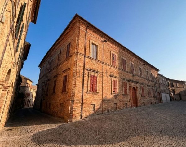 casa indipendente in vendita a Montecosaro