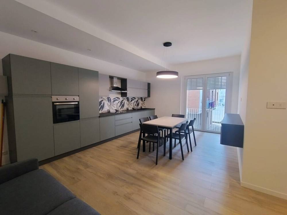 appartamento in vendita a Montecosaro in zona Borgo Stazione