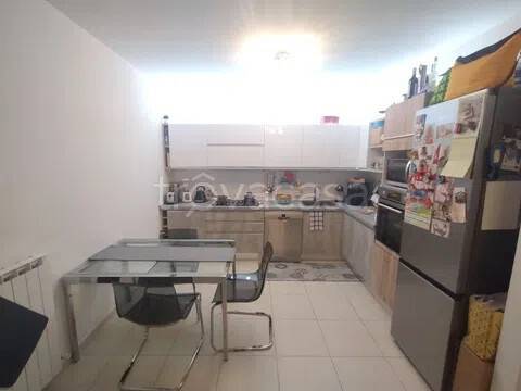 appartamento in vendita a Montecosaro in zona Borgo Stazione