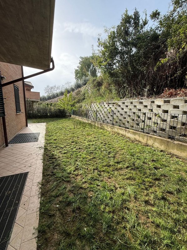 appartamento in vendita a Montecosaro