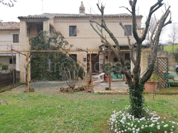 appartamento in vendita a Montecosaro