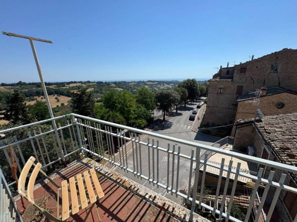 casa indipendente in vendita a Montecosaro