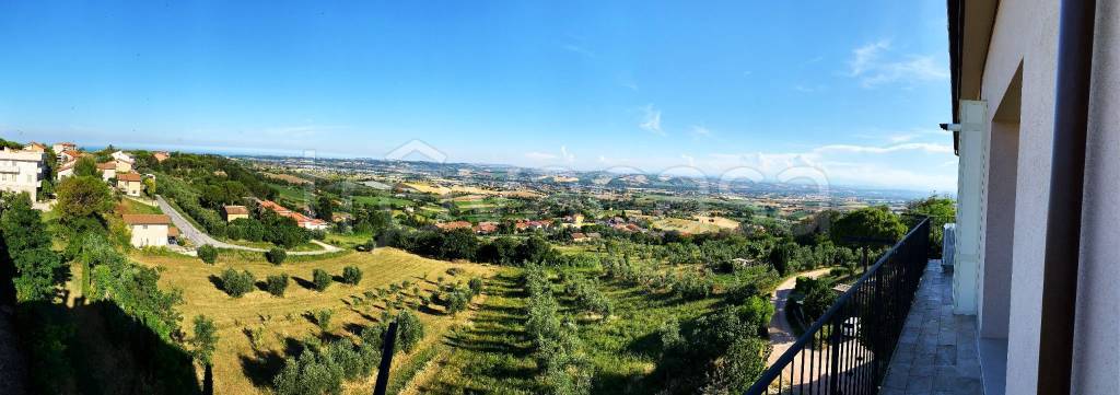 appartamento in vendita a Montecosaro