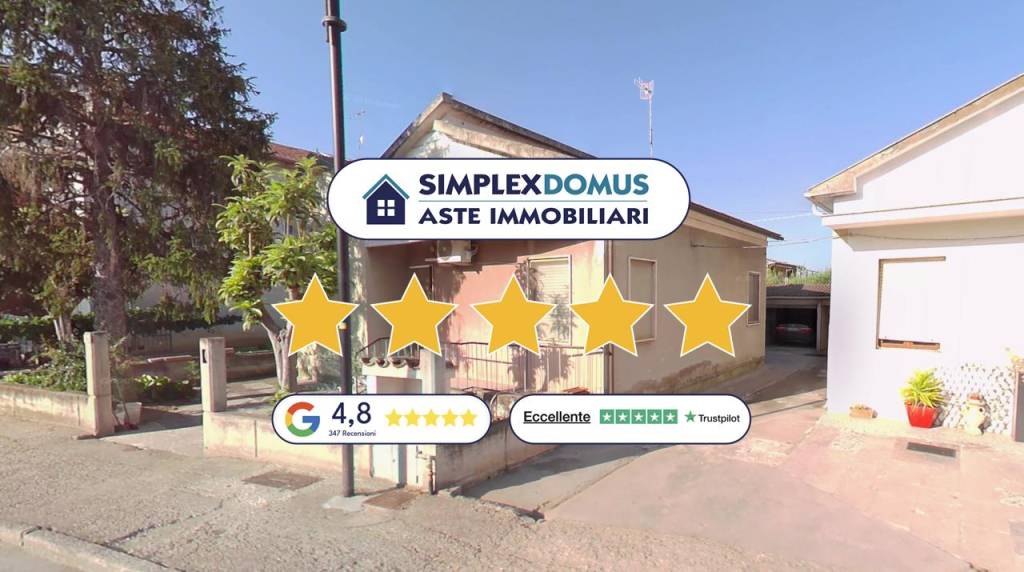 appartamento in vendita a Montecosaro in zona Borgo Stazione