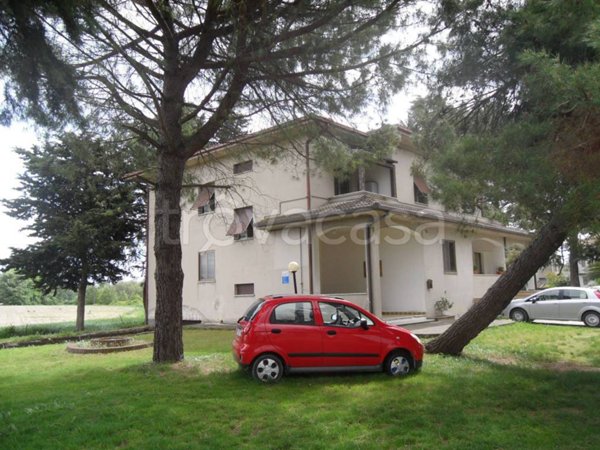 appartamento in vendita a Montecosaro in zona Crocette